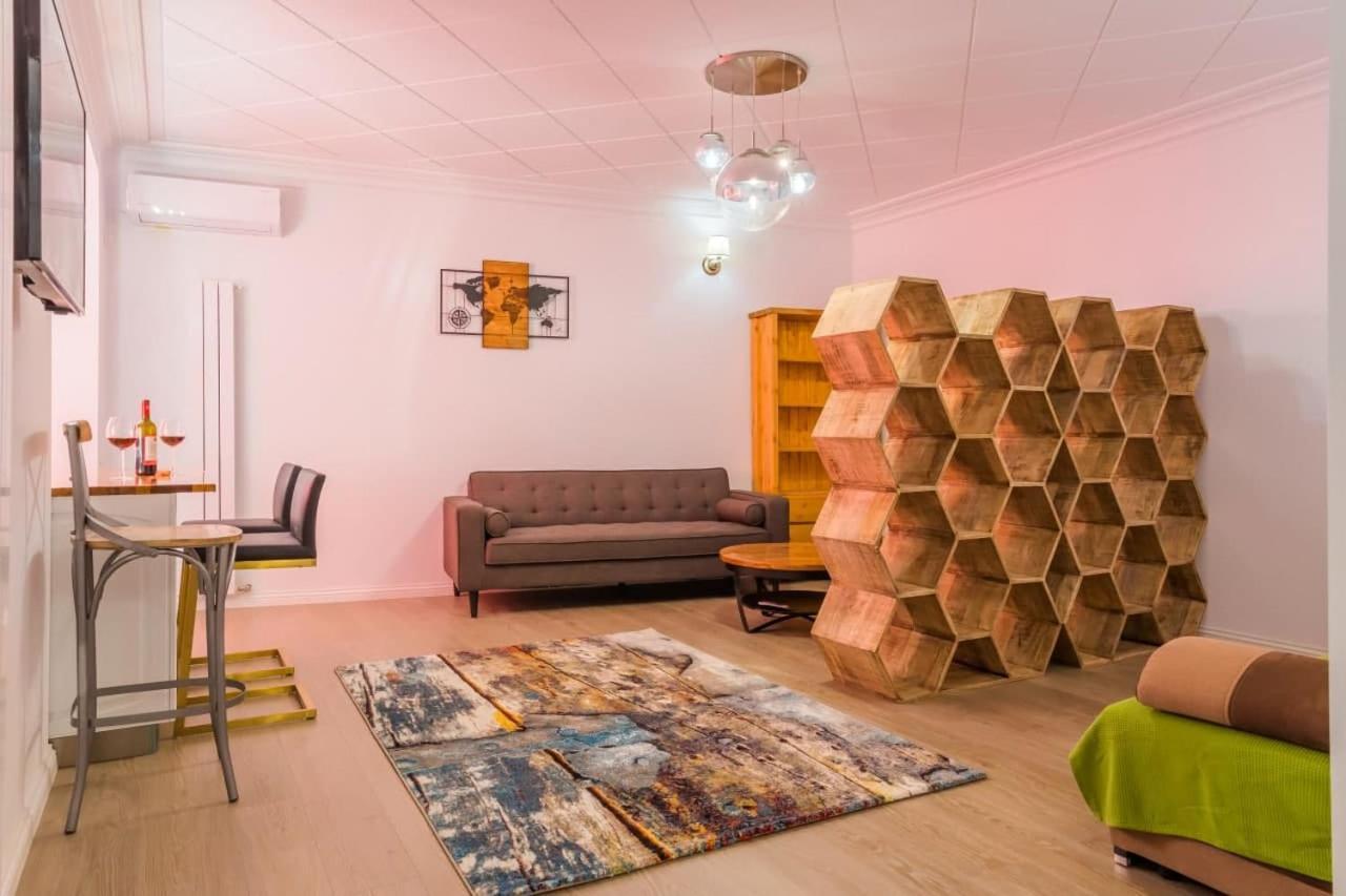 Inova Central Apartment Bukares Bagian luar foto
